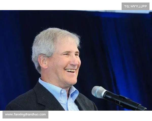 以坎贝尔场上角色演变为轴解析球队战术体系的全局性影响深度探讨 以坎贝尔场上角色演变为轴解析球队战术体系的全局性影响深度探讨